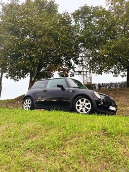 MINI R50 s panoramou, tempomatem a muzikou, dočasně slevňuji - 14