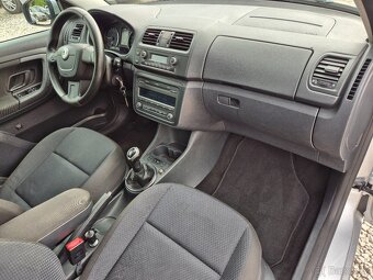 Škoda Fabia II,1.6TDi,77KW,ELEG.KLIMA,VÝHŘEV,KAMERA,ČR,2011 - 14