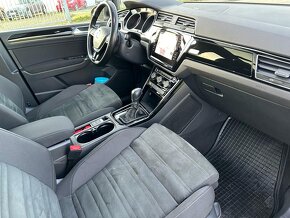 WV Touran 2.0 TDI Highline DSG max.vybava 2016 - 14