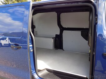 Peugeot Expert 2.0 BHDi 110kW L2, 2x šoupačky - 14