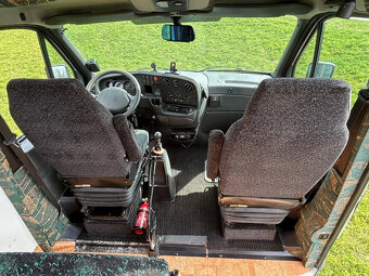 Iveco Daily 35 S / 13 - obytný speciál - 14