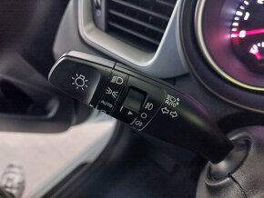 Kia Ceed 1.5 T-GDI 117kW,ČR,TOP,1.MAJITEL,ZÁRUKA DO 2029 - 14