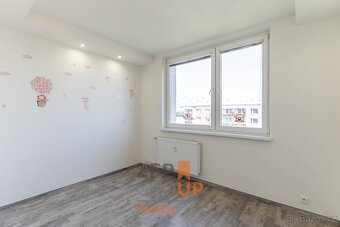 Prodej bytu 3+kk o rozloze 56 m2, ulice Václava Špály, Prost - 14