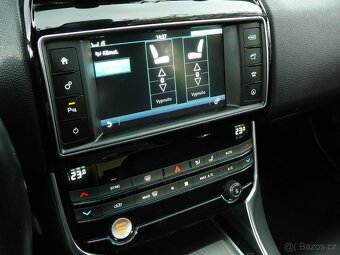 Jaguar XE 2.0D 132kW - 14