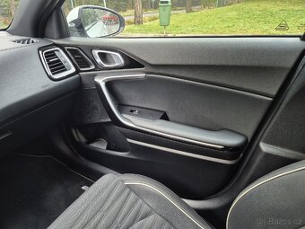 KIA Proceed GT line, 1.5 TGDi 118kW, AT - 14