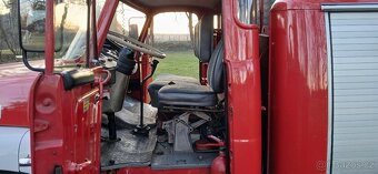 Hasičské auto Tatra 148 CAS 32/6600 - 14