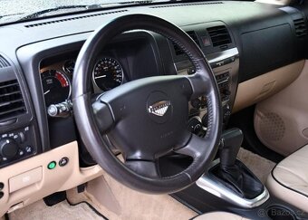 Hummer H3 5.3 V8 ALPHA ČR - 14