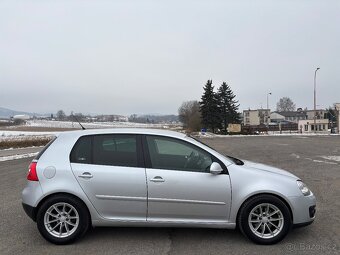 Volkswagen Golf 5 2.0TDI - 14