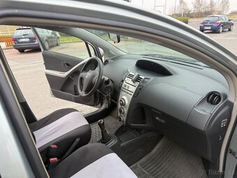 Toyota Yaris 1,0 VVT-i 51 kw.11/2006.Klima - 14
