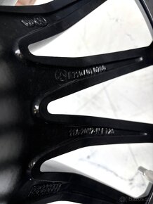 Letní sada Alu Kola Černý mat Mercedes R20 5x112 Originál - 14