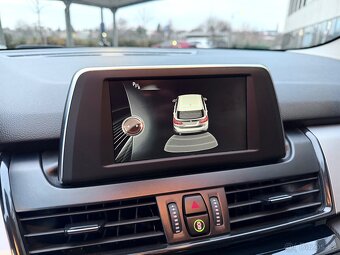 BMW 218d Active Tourer / 110 kw / automat - 14