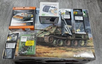 Plastikové modely technika WWII 1.část - 14