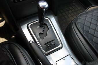 Peugeot 407, 3,0i 155KW, 2.maj.,ČR,AUTOMAT,r.v. 2004 - 14