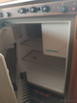 Karavan Hobby 420 DE LUXE - 14