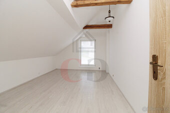 Prodej dvou domu, Hůrky u Zahrádky - 14