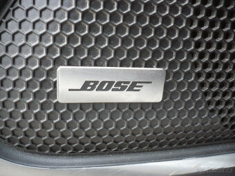 Kadjar 1,6TCe-120kW Energy Bose Edition - 14