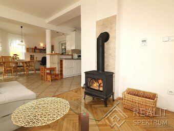 Žamberk-Moderní Rodinný Dům s Vilovým Efektem - 14