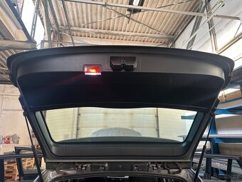 Prodej BMW E91 330xd - 14