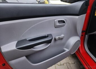 Kia Picanto 1.0-1MAJITEL-POSILOVAČ-TOPSTAV - 14
