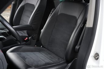 Volkswagen VW Multivan 2.0TDI 146 kW, Tažné, 7-míst, Webasto - 14