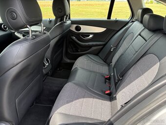 MERCEDES-BENZ C180 CGI //2016 7G NAVIGACE TAŽNÉ SERVISKA - 14