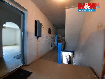 Prodej podílu 9/24 rodinného domu, Mikulovice, ul. Hlavní - 14