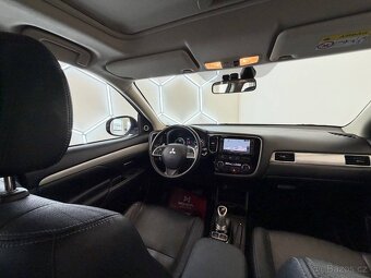Mitsubishi Outlander,  2.0 PHEV 4WD | Plug-in Hybrid - 14