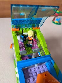 LEGO Friends 41339 Mia a její karavan - 14
