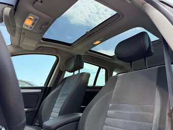 Renault Laguna 2,0 DCI 131kW GT 4CONTROL PANAROMA - 14