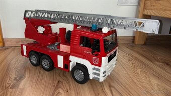 Auta Bruder - 14