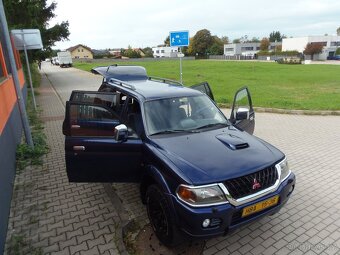 Mitsubishi Pajero Sport 2.5 TD 4x4 tažné 2.8T ČR původ - 14