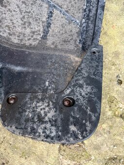 Saab 9-5NG díly různe napravnice těhlice aero, zastěrky - 14