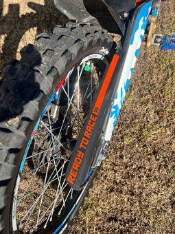 Surron light bee x - 14