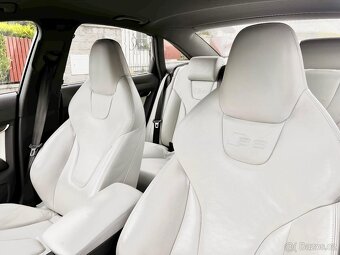 AUDI S6 5.2 V10 320kW - 14