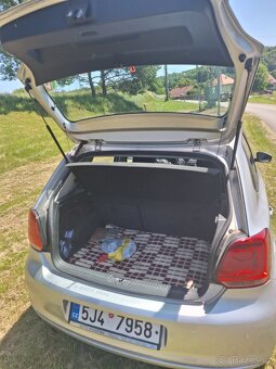 VW POLO 1,4 benzin rok 2012 - 14