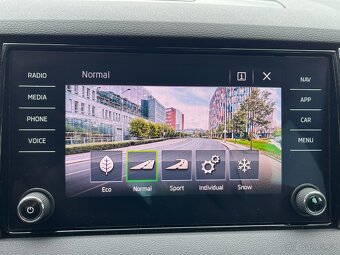 ŠKODA KAROQ 2.0 TDi 110kw 4x4 - 14