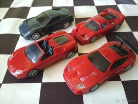 autíčka - modely Ferrari - 14