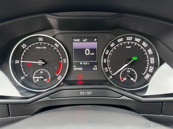 Škoda Superb 2,0 TDI 110 KW DSG - 14