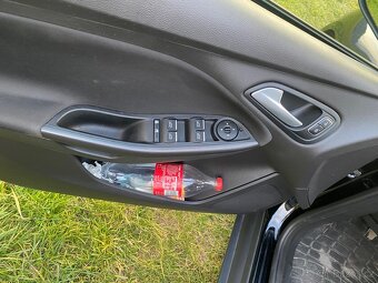 Ford Focus 1,5 tdci 88kw - 14