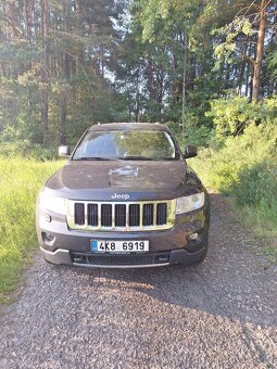 Jeep Grand Cherokee - 14