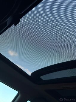 Mini COOPER 1.6/85kW, motokára s panoramou a muzikou - 14