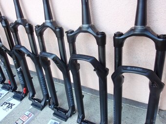 Nové vidlice Fox 34 a Rock Shox Zeb, 35, Recon, Judy - 14