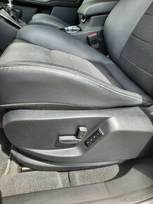 Ford S-max 2.2 TDCi 147 kw - 14