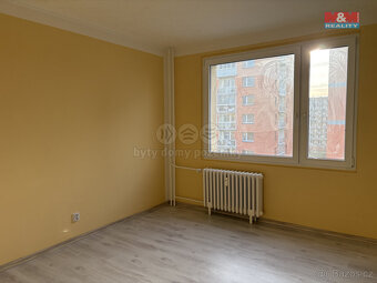 Prodej bytu 4+1, 91 m², Pardubice, ul. Bartoňova - 14