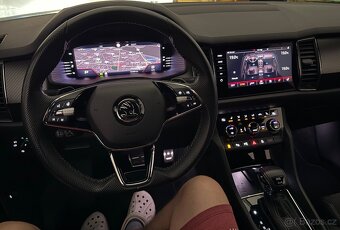 Kodiaq Sportline 4x4 Nardo Grey Virtual Pano Webasto ODPOČET - 14
