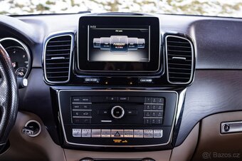 Mercedes-Benz GLE350d 190kW 4Matic / FULL LED Matrix / - 14