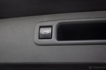 Toyota Highlander 2.5 Hybrid Dynamic Force Executive AWD - 14