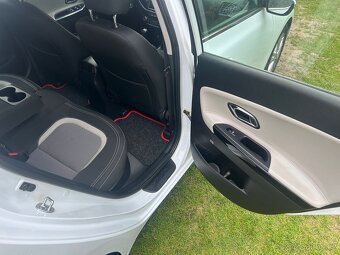 KIA ceed SW 1,6gdi 99kW - 2014 - 14