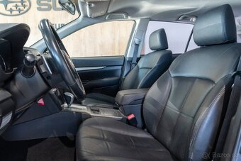 Subaru Outback 2.5 CVT VA - 14