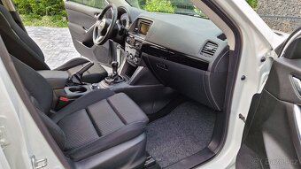 MAZDA CX 5 BENZÍN 2.0i 121 KW.1.MAJITEL.NEHAVAROVÁNO.8x ALU. - 14
